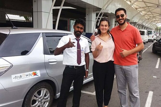 Private Transfer From Bandaranaike Airport to Colombo - Key Points