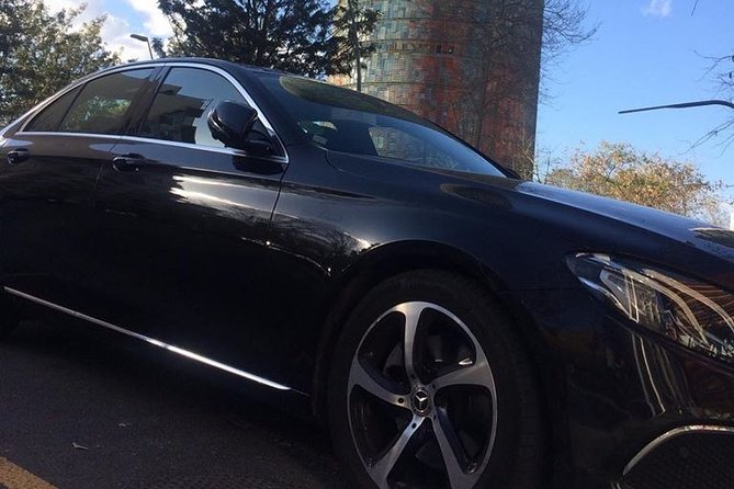 Private Transfer From Barcelona Airport to Barcelona City - Accessible and Convenient Transfer