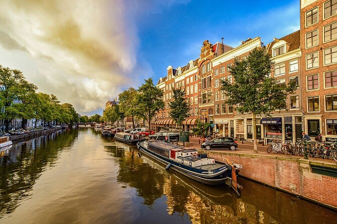 Private Transfer From Berlin to Amsterdam With 2h of Sighseeing - Pricing Details
