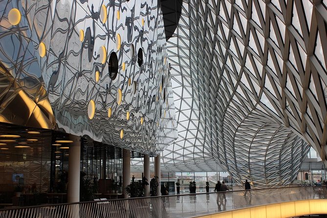 Private Transfer From Berlin to Frankfurt With 2 Hours for Sightseeing - Booking and Cancellation Policies