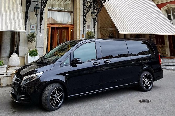 Private Transfer From Biarritz BIQ Airport to San Sebastian - What to Expect