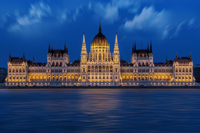 Private Transfer From Bratislava to Budapest With 2h of Sightseeing - Transfer Details