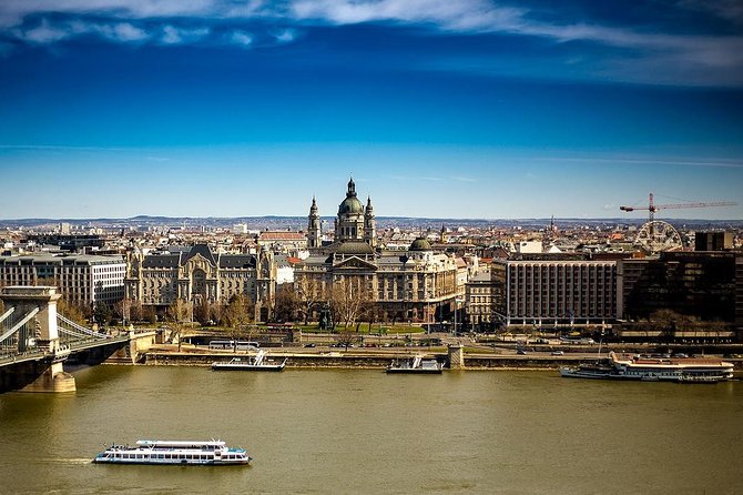 Private Transfer From Bratislava to Budapest With 2h of Sightseeing - Accessibility and Comfort