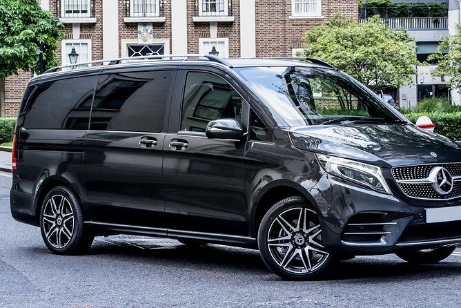 Private Transfer from Brisbane Airports to Surfers Paradise - FAQs
