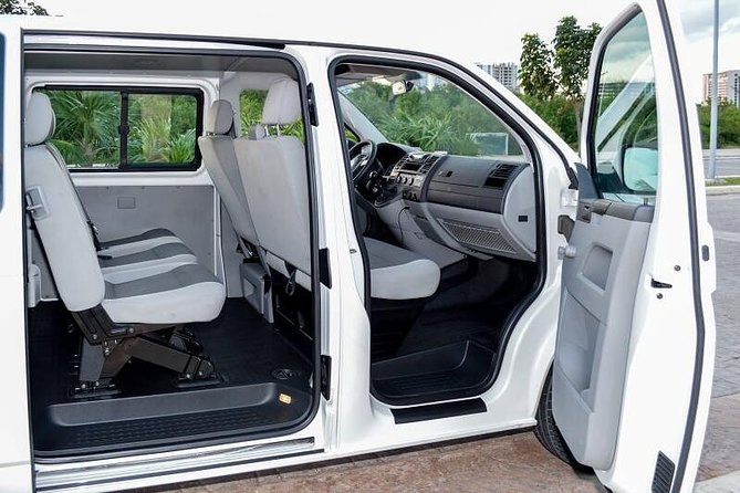 Private Transfer From Cancun Airport to Playa Del Carmen Ferry Terminal/Playa Aventuras - Additional Options