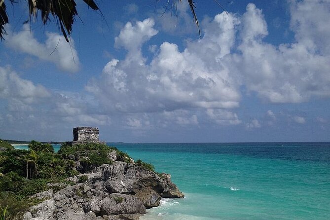 Private Transfer From Cancun Airport to Tulum Hotel Zone - One Way - up to 7 Pax - Price and Inclusions
