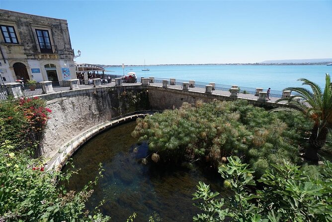 Private Transfer From Catania to Syracuse With Tour Options - Pre-Trip Considerations