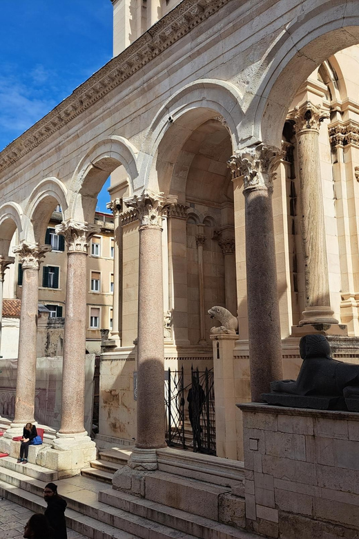 Private Transfer From Dubrovnik to Split - Gratuities Included