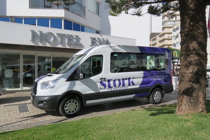 Private Transfer From Faro Airport to Albufeira (5 to 8 Pax) - Vehicle Amenities