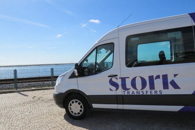 Private Transfer From Faro Airport to Albufeira (5 to 8 Pax) - Meeting and Pickup