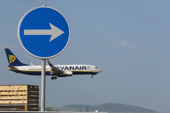Private Transfer From Faro Airport to Albufeira (Up to 4 Pax) - Pricing and Cancellation