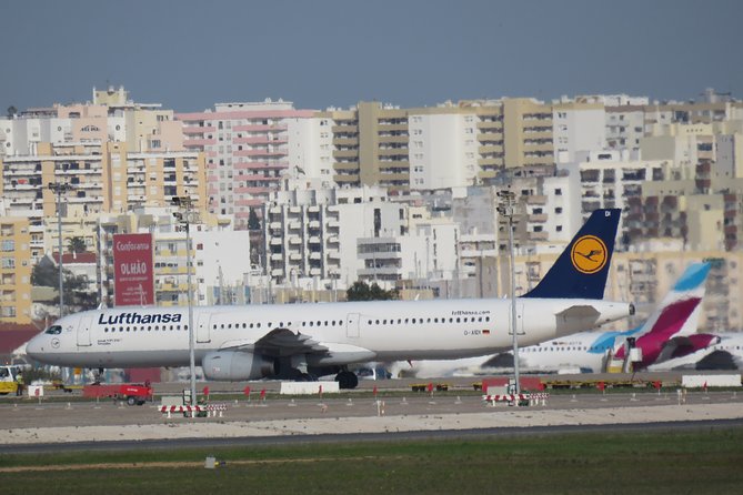 Private Transfer From Faro Airport to Albufeira (Up to 4 Pax) - Booking and Confirmation