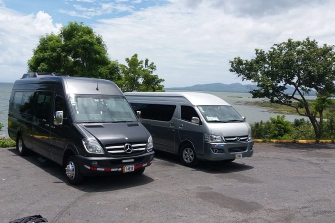Private Transfer From Four Season to SJO Airport or Hotel (One Way 5 People Max) - Key Points
