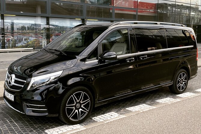 Private Transfer From Gdansk or Gdansk Airport to Postołowo Golf Club - Key Points
