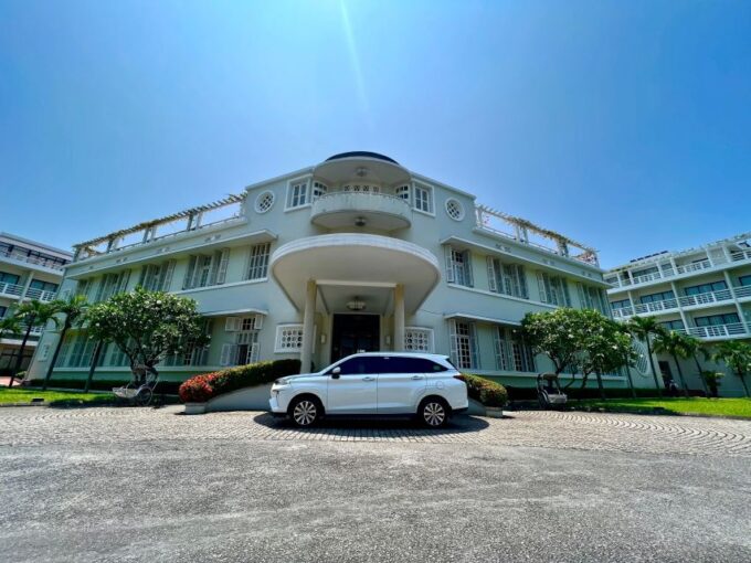 Private Transfer From Hue To Hoi An With A Sightseeing Tour - Important Notes for Travelers