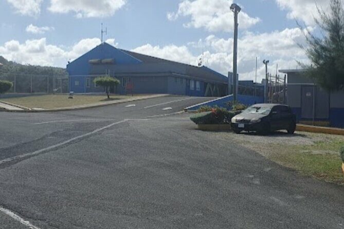 Private Transfer from Ian Fleming Airport to Ocho Rios - FAQs
