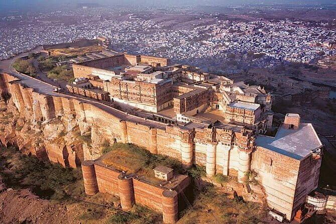 Private Transfer from Jodhpur to Udaipur - The Driver and Service Quality