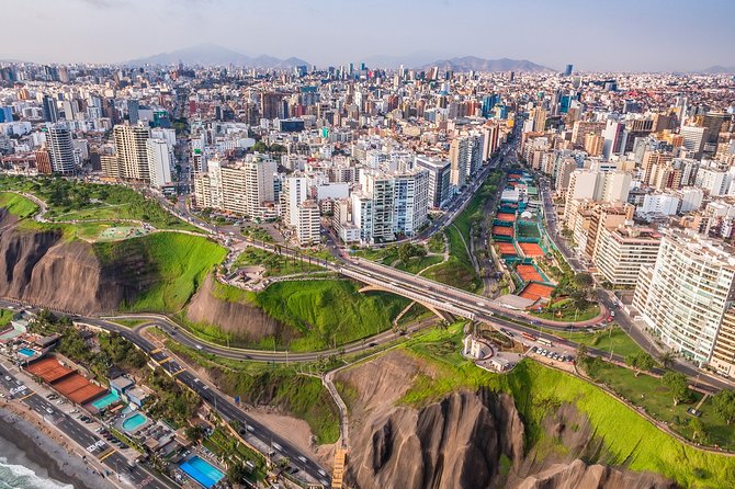 Private Transfer From Jorge Chávez International Airport to Lima - Pickup and Drop-off