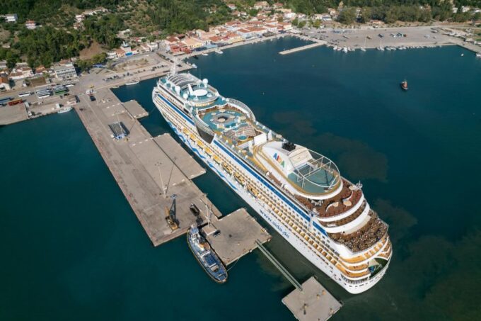 Private Transfer From Katakolo to Kalamata Airport - Reservation and Cancellation