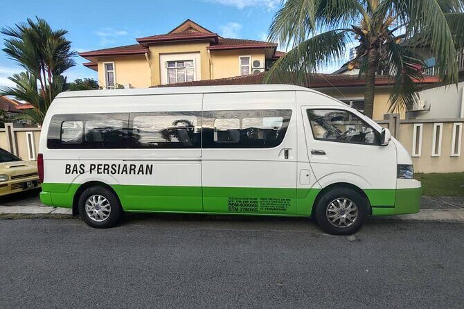 Private Transfer from KLIA to Kuala Lumpur for 12 Passengers - Key Points
