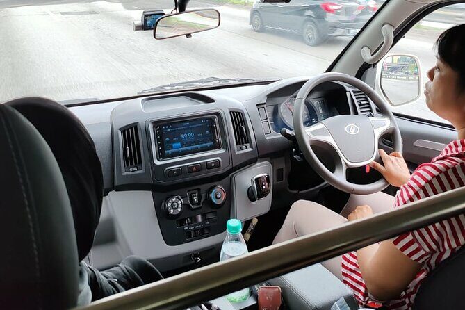 Private Transfer from KLIA to Kuala Lumpur for 12 Passengers - The Sum Up