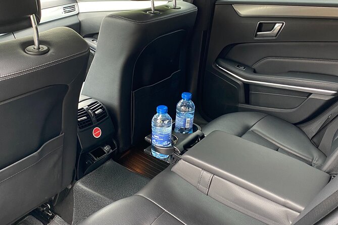 Private Transfer From Klosters to Zurich Airport - Accessibility and Luggage Policy