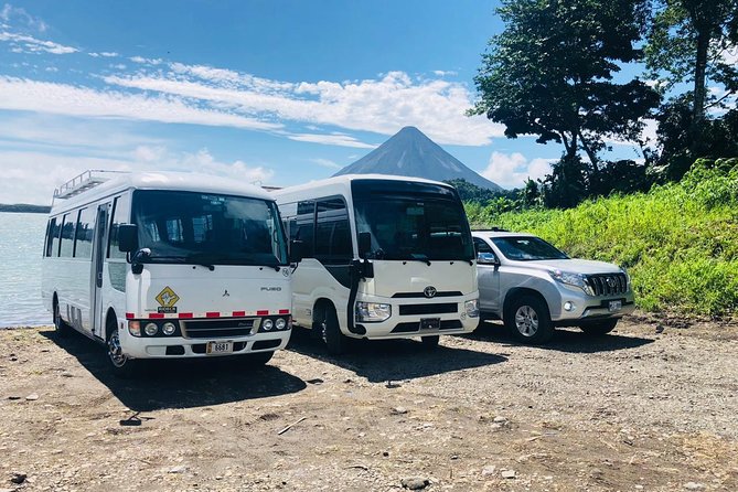 Private Transfer From La Fortuna to Manuel Antonio From 1 to 6 Passengers - Meeting and Pickup Information
