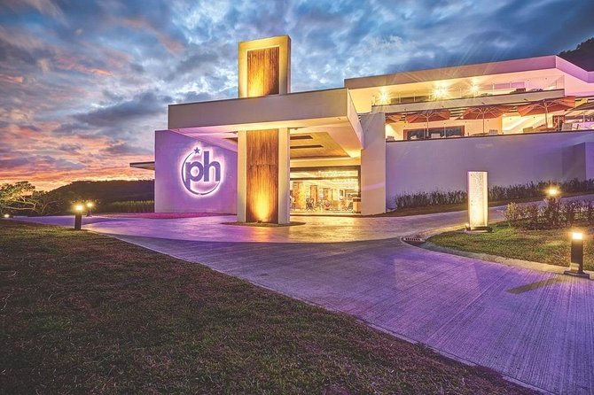 Private Transfer From Liberia Airport To Planet Hollywood Costa Rica - Key Points
