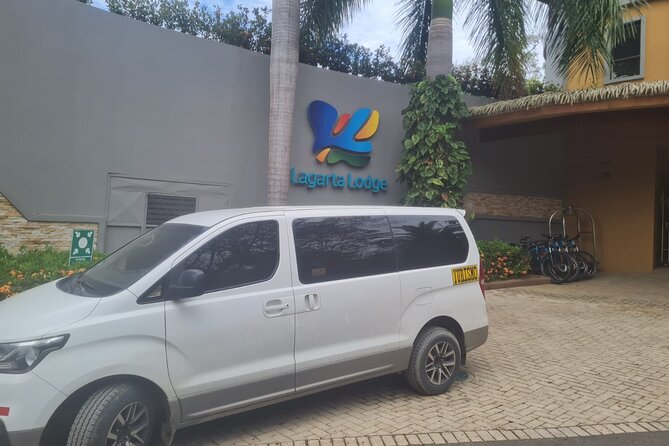 Private Transfer From Liberia Airport To Secrets Papagayo - Service Overview
