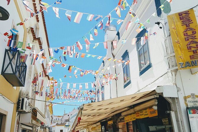 Private Transfer From Lisbon to Albufeira-2 Hours for Sightseeing - Key Points