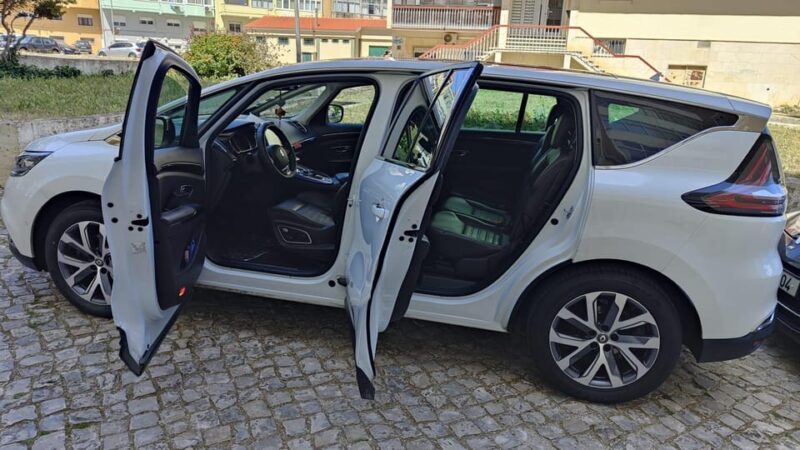 Private Transfer From Lisbon to Óbidos - Key Points