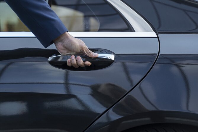 Private Transfer From Málaga Hotels to Granada - Service Availability