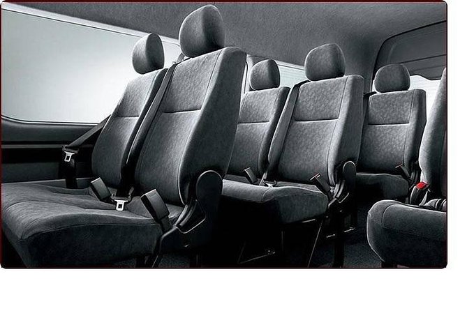 Private Transfer From Montego Bay Airport - Ocho Rios - Vehicle and Accessibility Details
