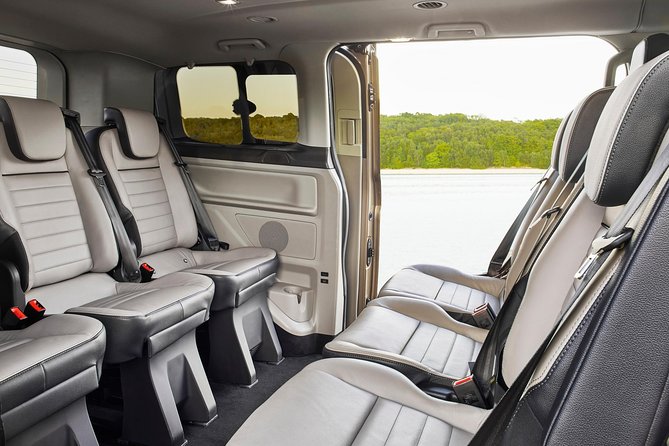 Private Transfer From Munich Airport to Munich City by Luxury Van - Luxury Van Details