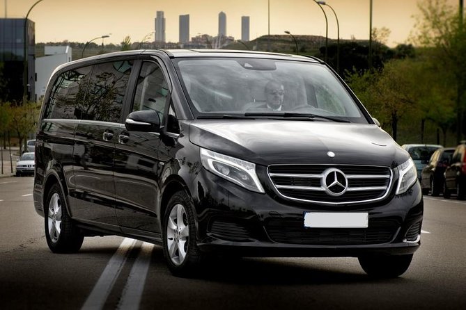 Private Transfer From Munich Airport to Munich City by Luxury Van - Accessibility and Transportation