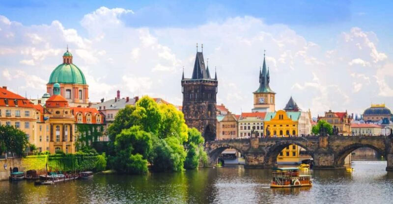Private Transfer From Munich to Prague - Driver and Experience