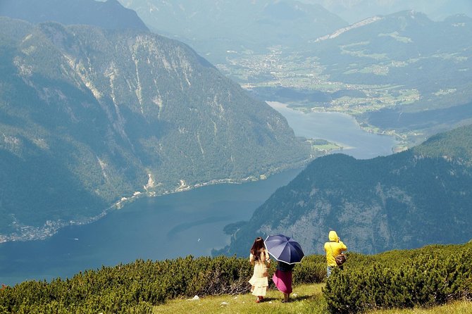 Private Transfer From Munich to Vienna With 2-Hour Sightseeing Stop in Hallstatt - Personalized Sightseeing Experiences