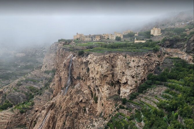 Private Transfer From Muscat to Jebel Akhdar by 4WD Car - Highlights of the Jebel Akhdar Region