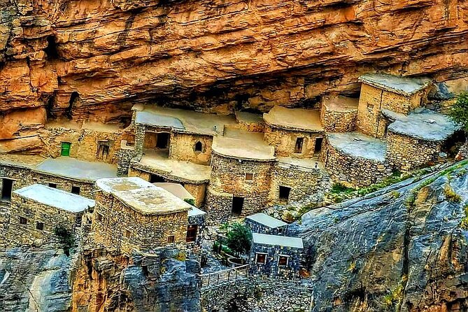 Private Transfer From Muscat to Jebel Akhdar by 4WD Car - What to Expect During the Journey