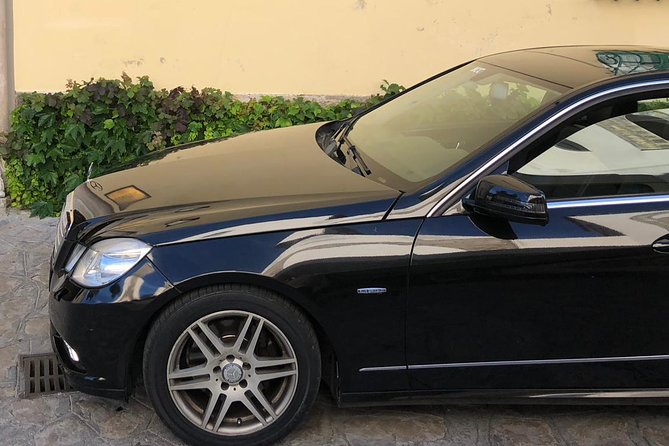 Private Transfer From Naples to Amalfi - Luggage Space