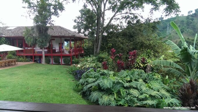 Private Transfer From Neiva to the Coffee Region - Duration and Price