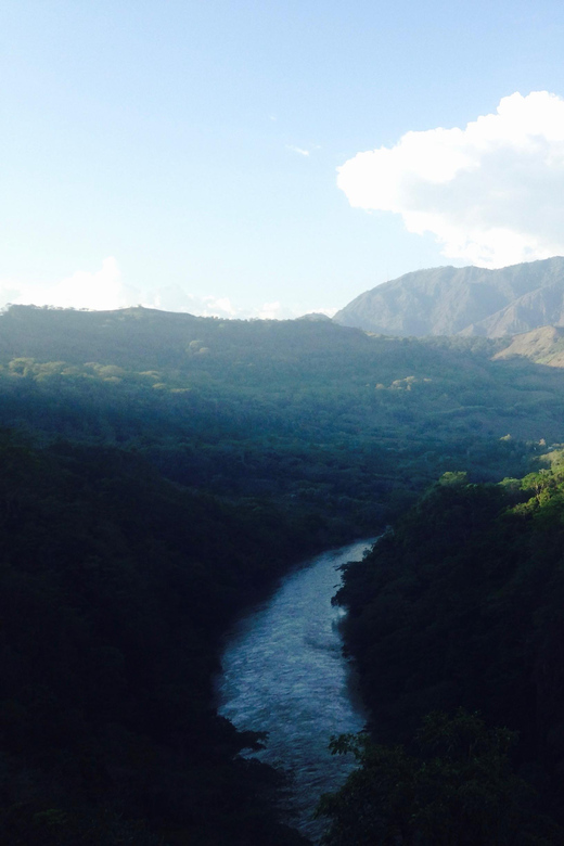 Private Transfer From Neiva to the Coffee Region - Key Points