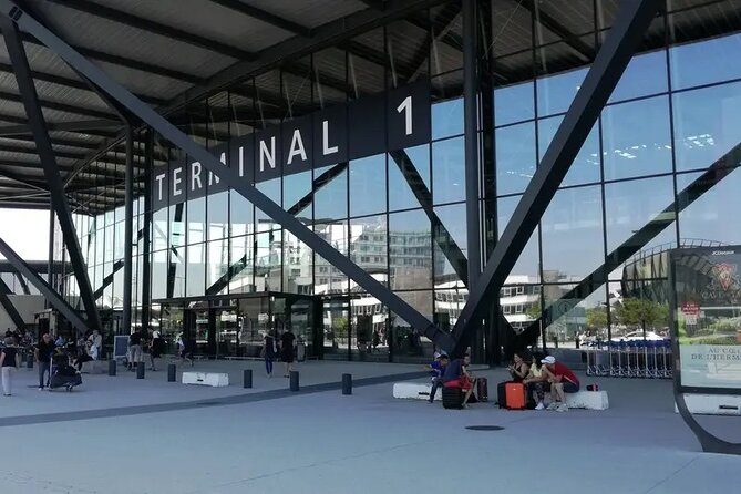 Private Transfer From Nice Airport to Nice Hotels - Service Features