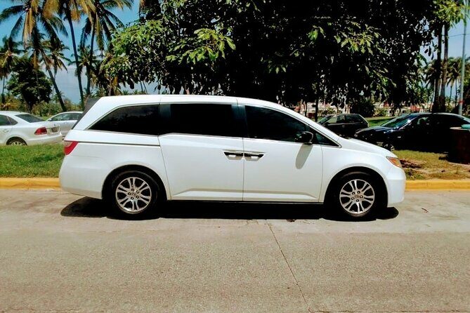 Private Transfer from Nuku'alofa Port to Fuaamotu Airport (TBU) - The Value Proposition