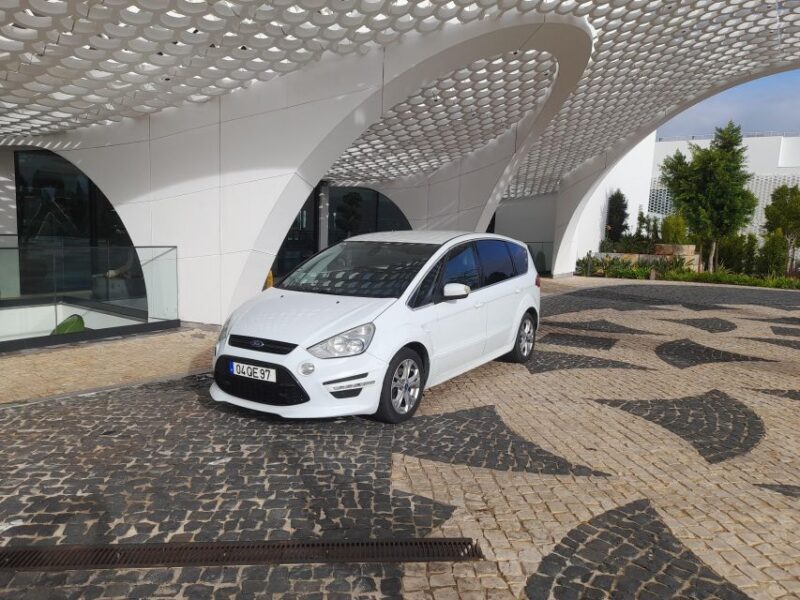 Private Transfer From Porto or Douro Valley To Algarve - Experience Highlights