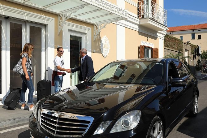 Private Transfer From Positano to Naples or Vice Versa - Flexible Arrangements