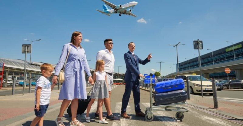 Private Transfer From Prague Airport - Key Points