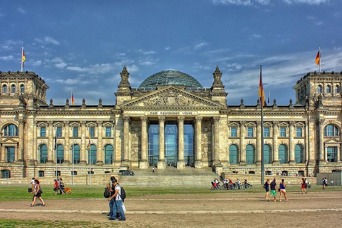 Private Transfer From Prague to Berlin With 2h of Sightseeing - Meeting and Pickup Details