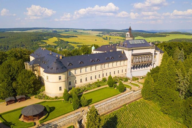 Private Transfer From Prague to Nuremberg With 2h of Sightseeing - Driver Feedback