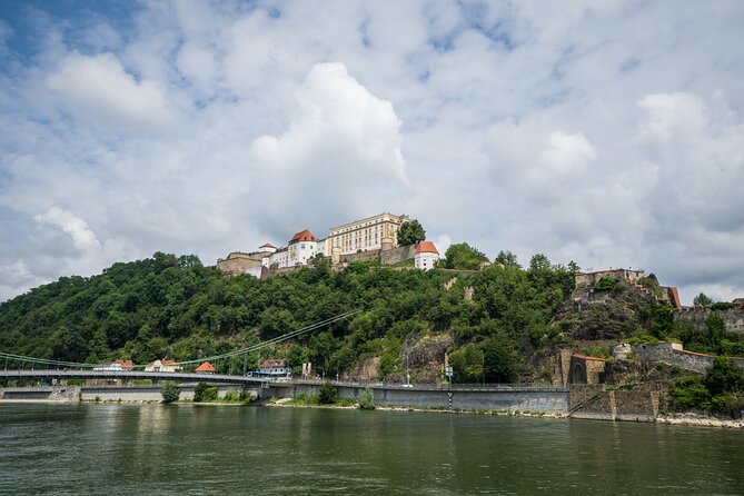 Private Transfer From Prague to Passau With Optional Stop - Included Features